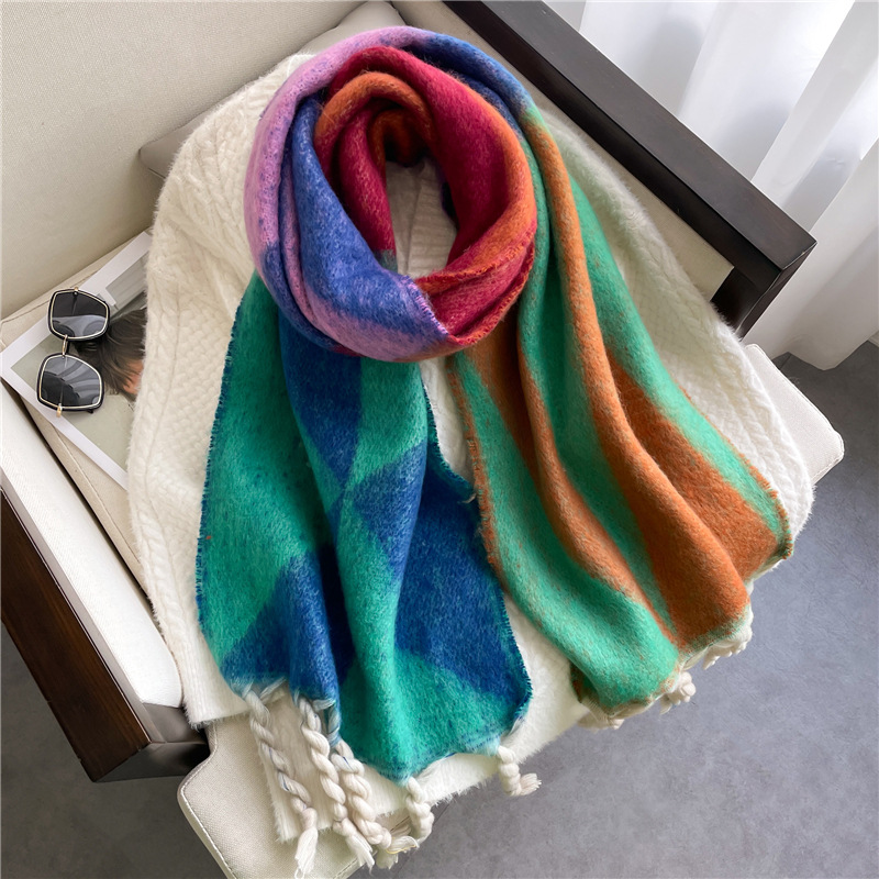 Thickened Warm Geometric Triangle Color Matching Scarf In Winter