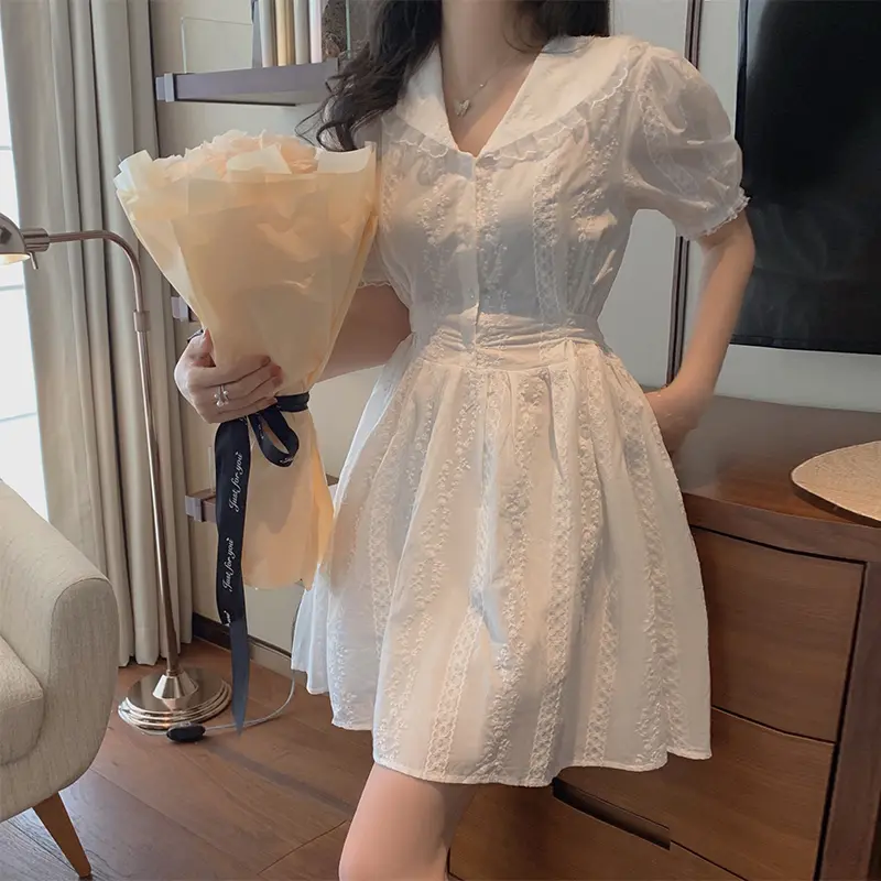 Lace Edge Doll Collar Temperament Dress Women