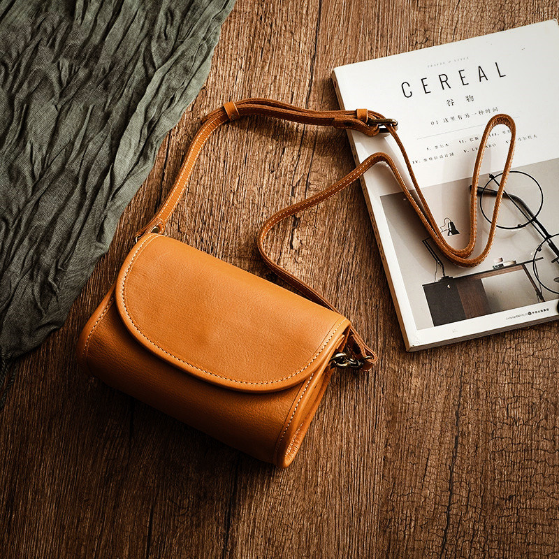 Women's Simple Leather Shoulder Bag