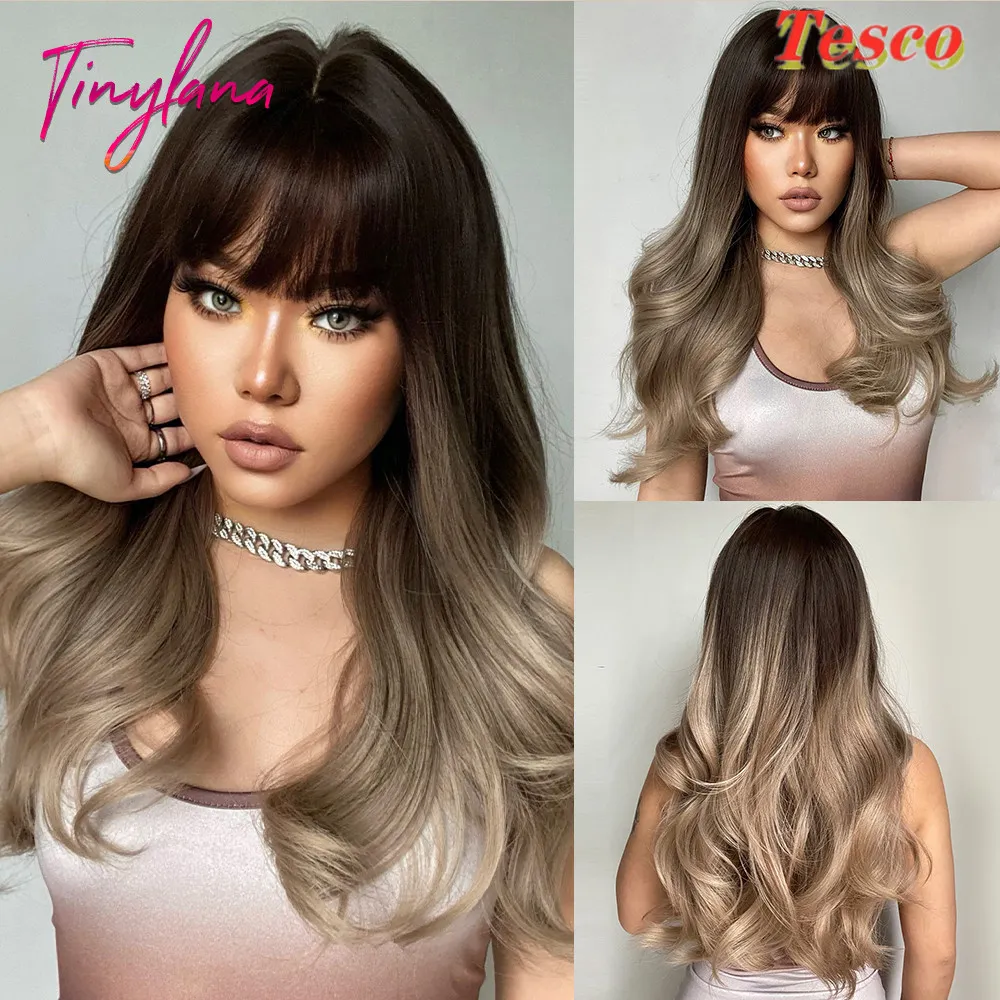 Women Wear Wavy Wigs - Style H
