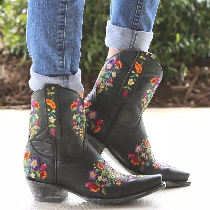Embroidered Pointed Toe Women's Low Boots