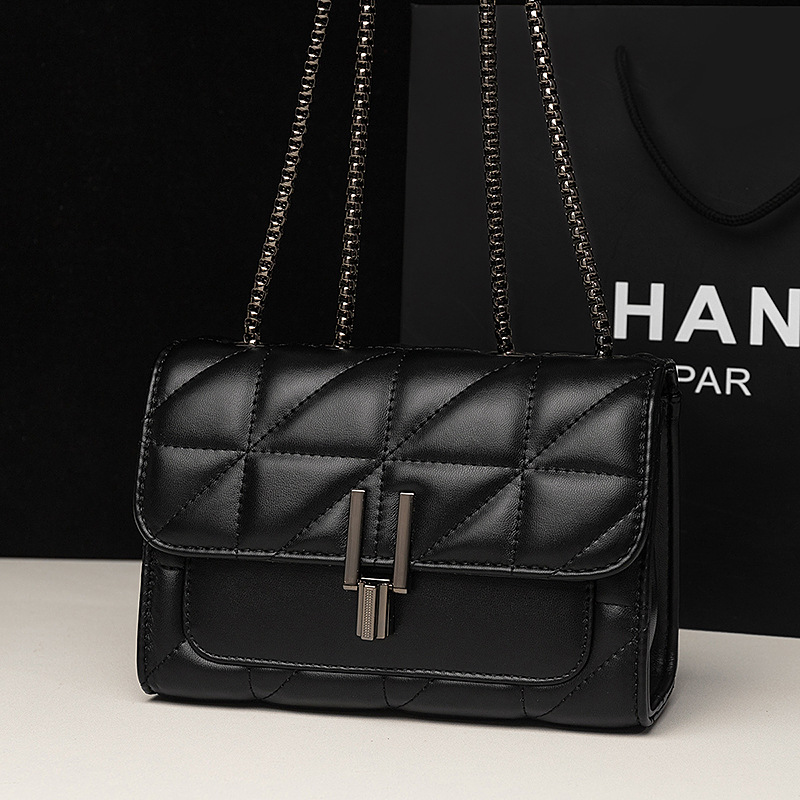 Small Incense Style Rhombus Chain Bag - Image 6