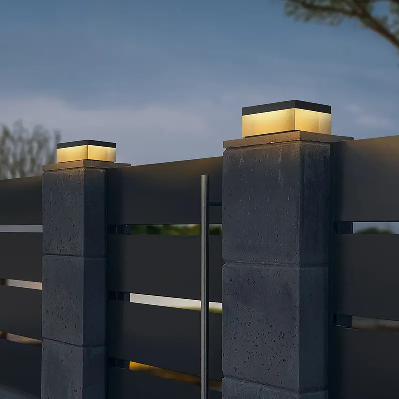 Solar Powered LED Garden Pillar Light for Outdoor Post Cap and Pathway Illumination