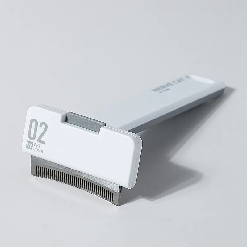 Floating Hair Removal Pet Grooming Cat