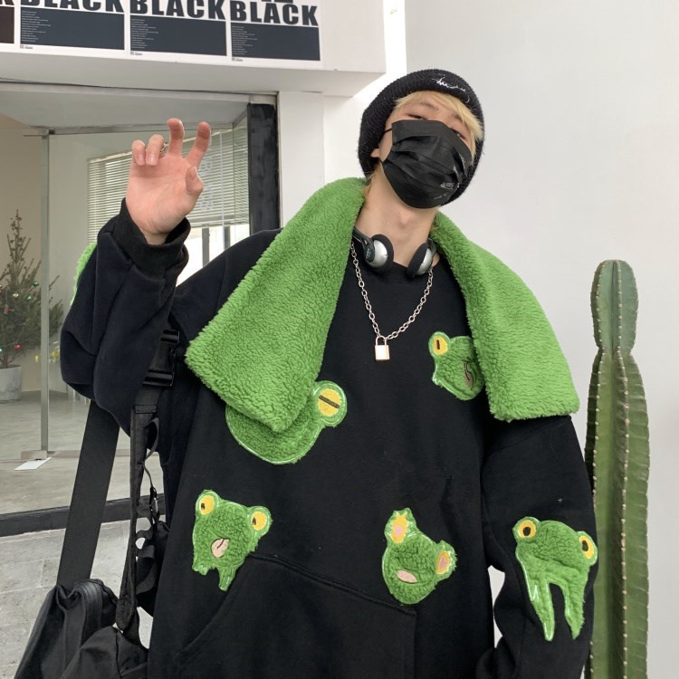 Women's Plus Velvet Round Neck Loose Frog Embroidery Coat