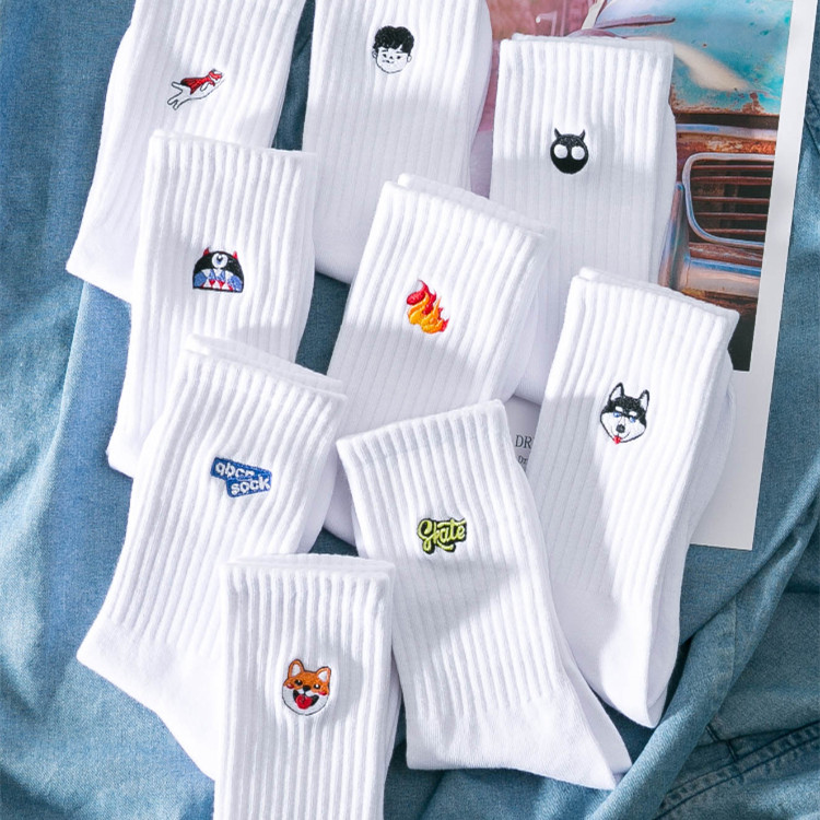 Men's Fashionable Cotton Mid-calf Sweat-absorbing And Anti-odor Socks