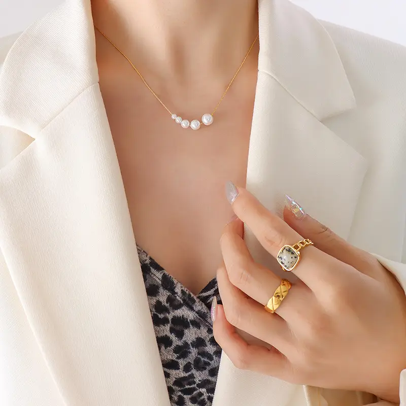 Fashion And Personalized Square Chain Titanium Steel Necklace