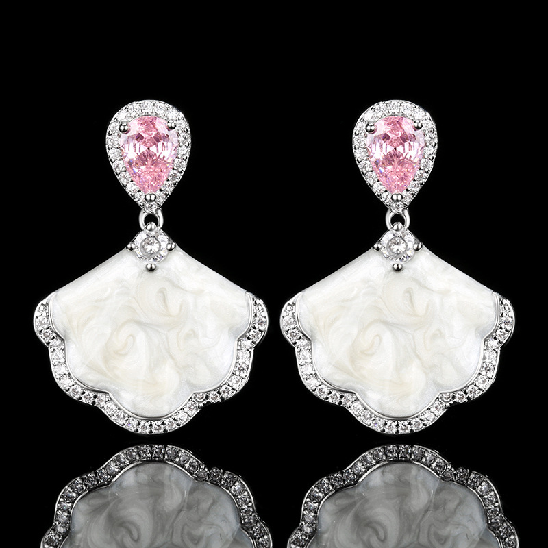 Niche Light Luxury Drop Earrings For Women, Teardrop Blush Tone Simulated Zirconia & Fan Shell Tone Inlay Ear Jewelry Full Pave Shiny Rhinestone Fashion Accessories — view 3