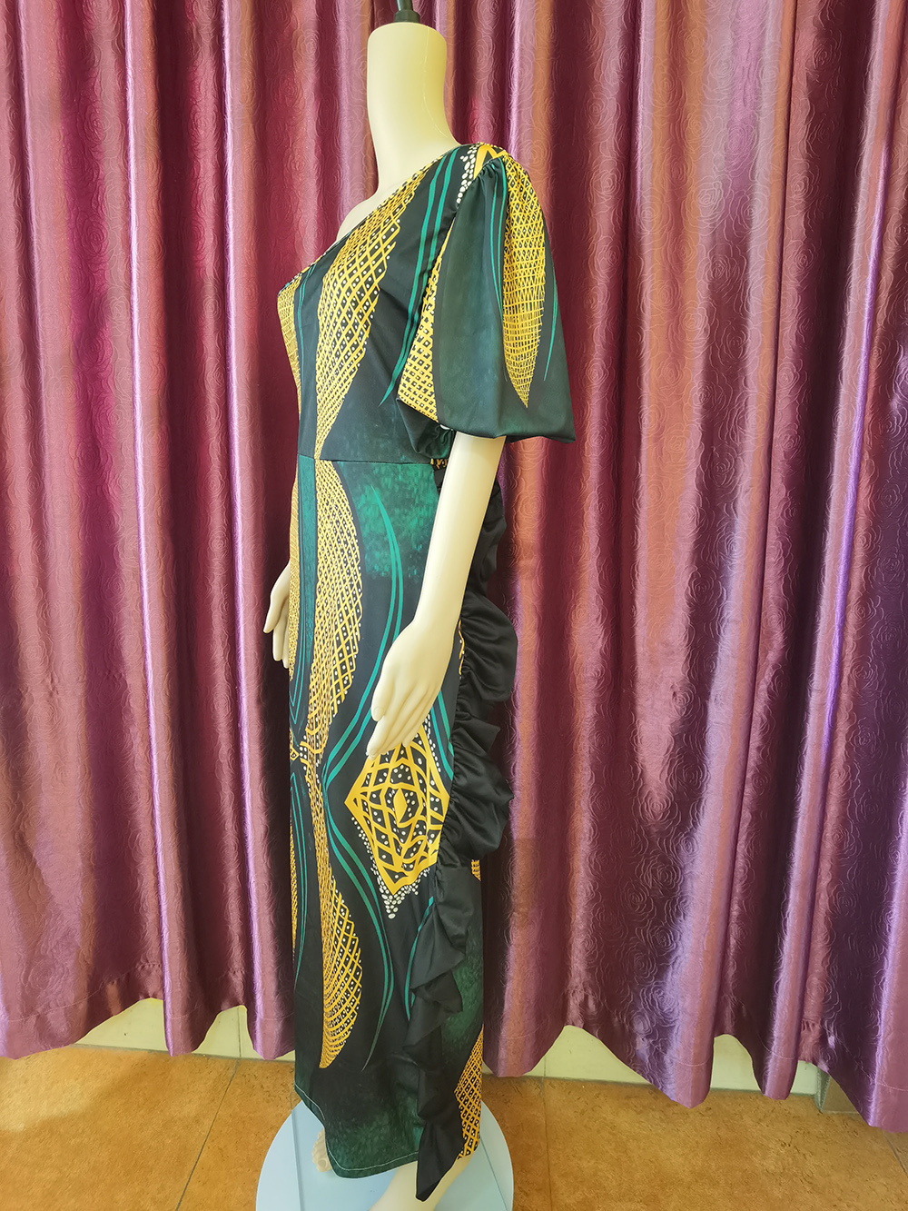 Bag Hip Temperament Commuter Inclined Shoulder Lantern Sleeve Dress