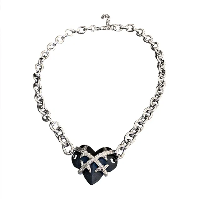 Thorns Love Necklace Metal Cold Wind Clavicle Chain Silver - Shop at LoveMi