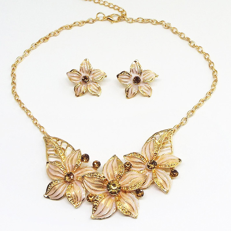 European And American Gardenia Painting Oil Clavicle Chain