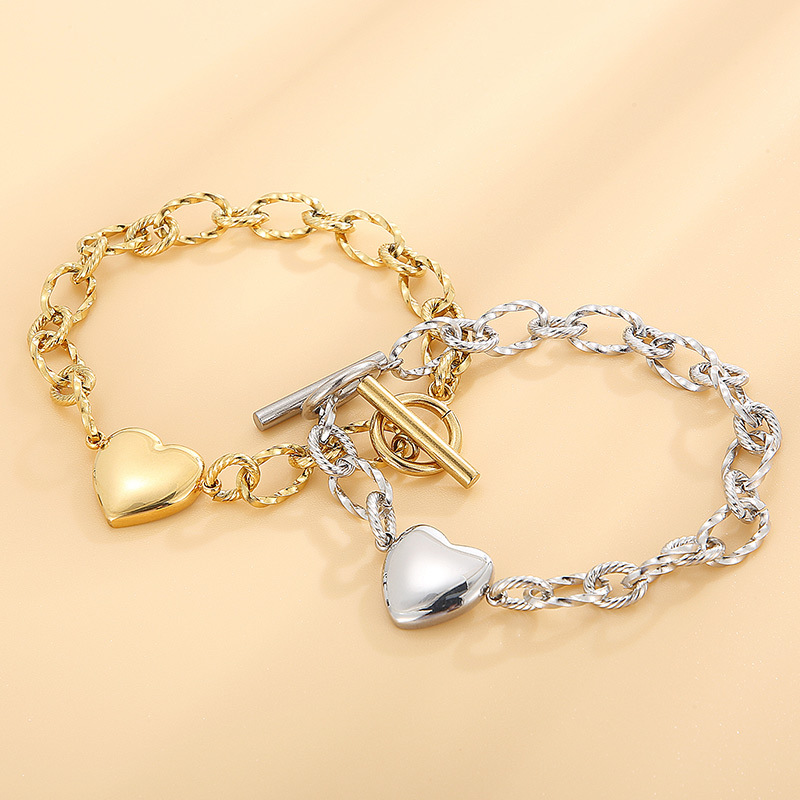 Popular Peach Heart-shaped Gold OT Word Titanium Steel Bracelet