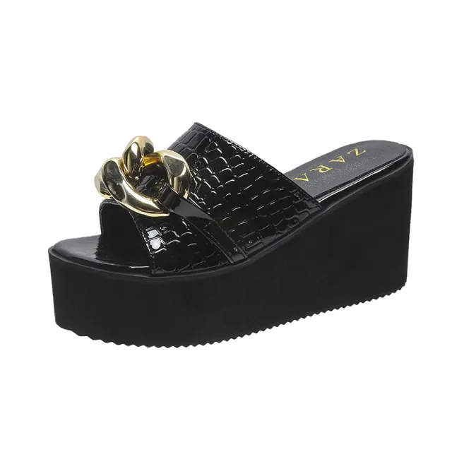 Women's Platform Platform Sandals And Slippers With Wedge Heel And Golden Chain Black - Shop at LoveMi