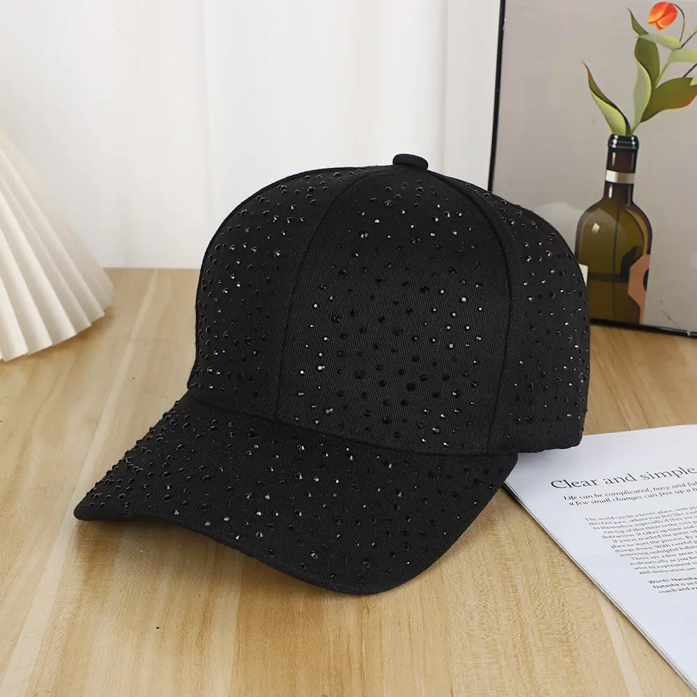 Star-shaped Beaded Baseball Cap