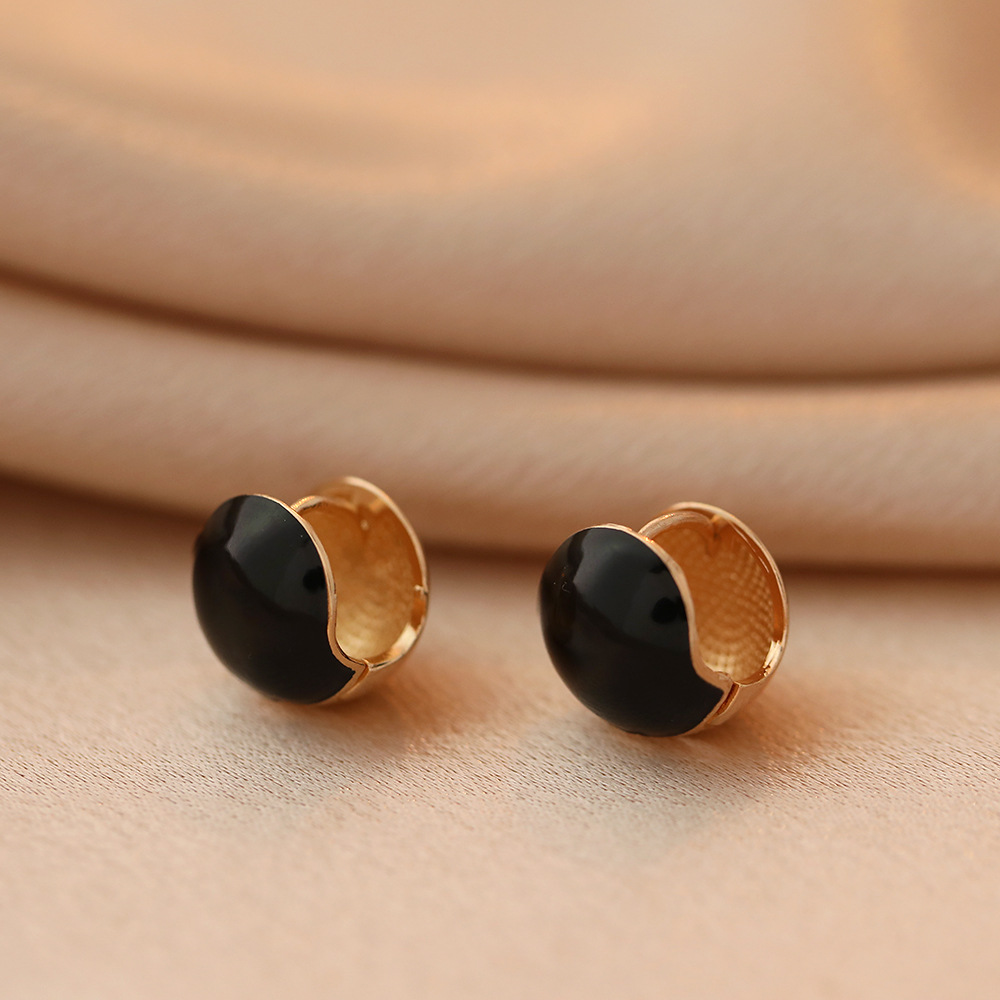 Sweet And Simple Dripping Ear Buckle Ins Style Temperament Geometryv
