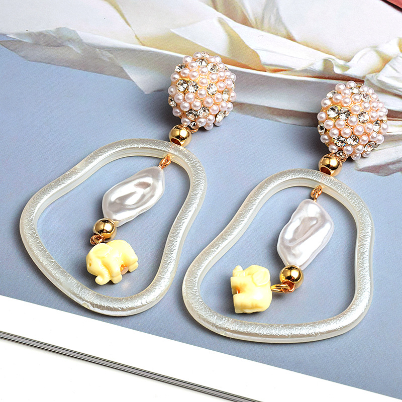 European And American Fashion Pearl Earrings