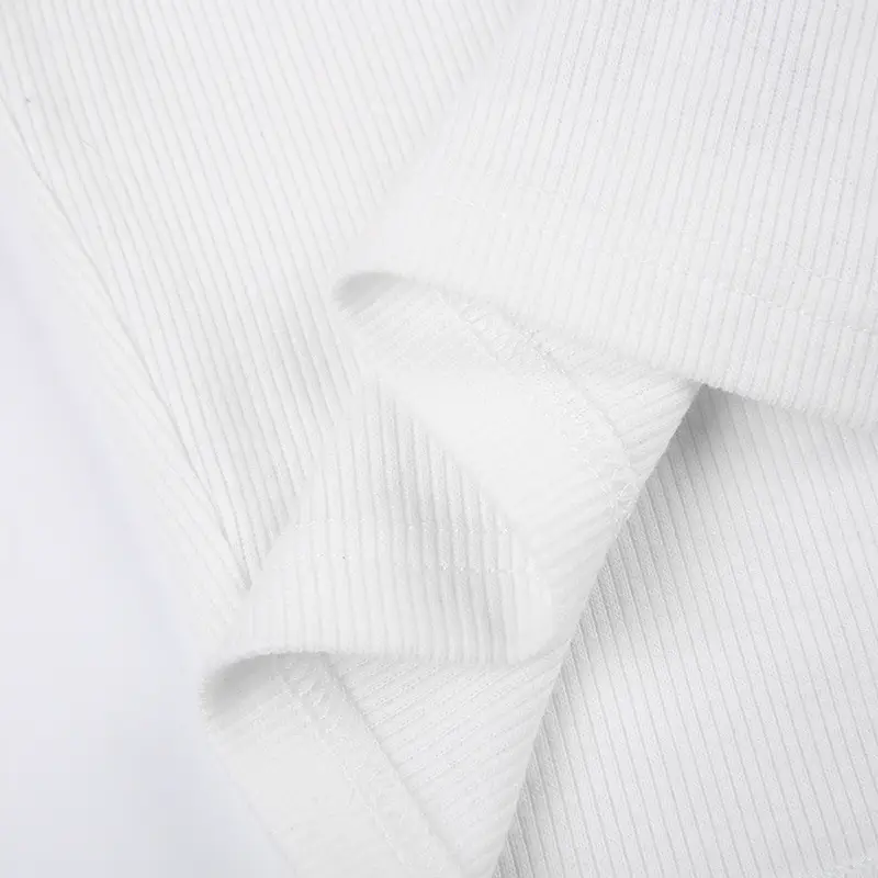 Black And White Contrast Color Slimming Versatile Short Sleeved Top