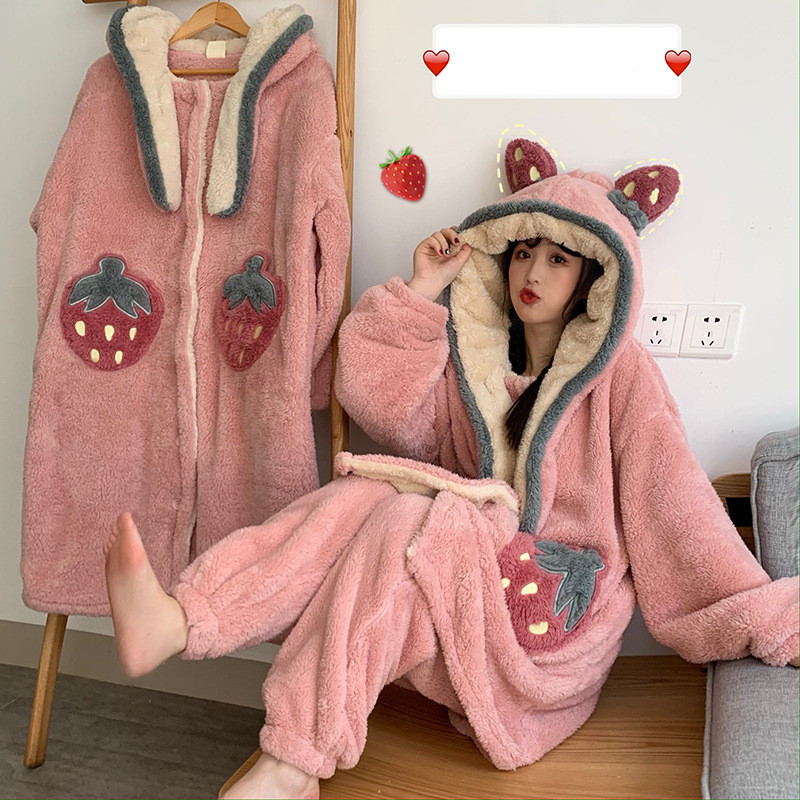 Title 2, Cute padded flannel hooded pajamas