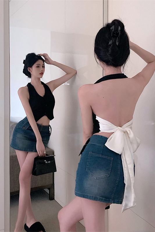 Irregular Niche Women's Sleeveless Halterneck Sling