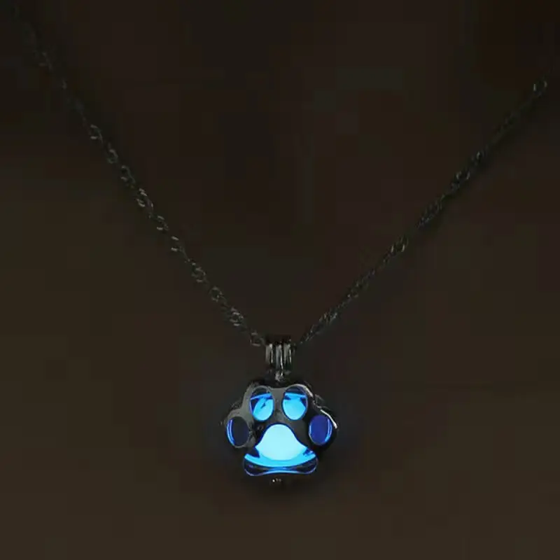 Retro Film And Television Peripheral Sword Luminous Necklace