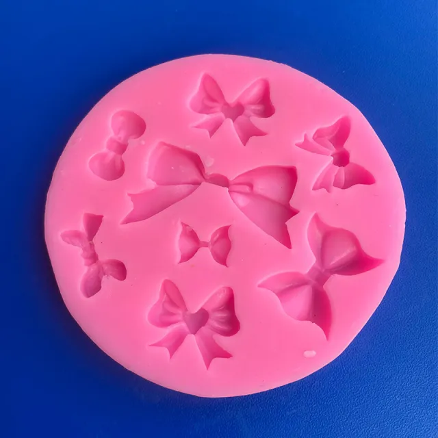 8 Even Bow Cake Decoration Mold Baking Mold Pink - Shop at LoveMi