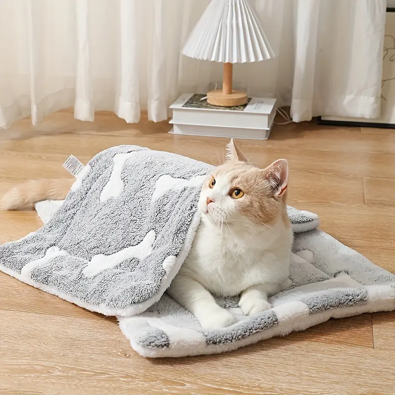 Self-Warming Cat Bed Mat Washable Dog Crate