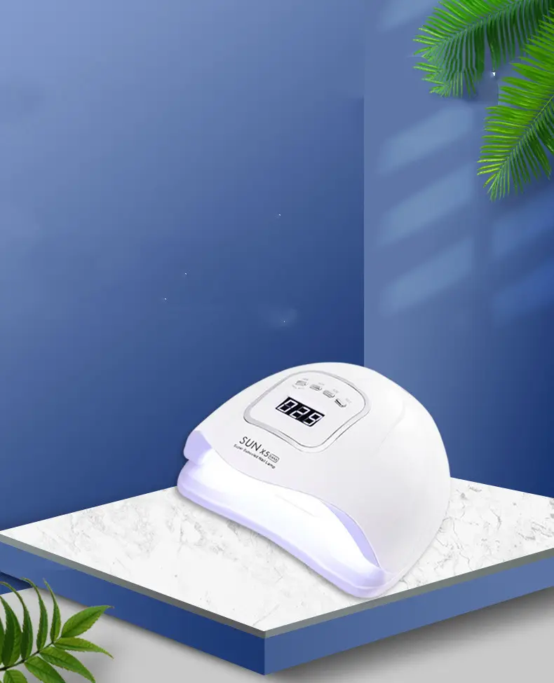 Nail Machine Phototherapy Does Not Black Hand