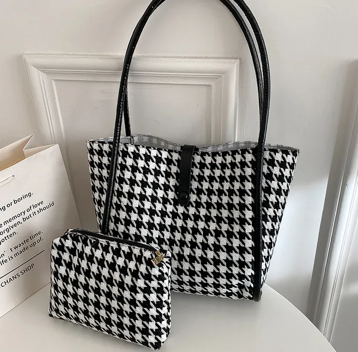 Autumn And Winter Large-capacity Portable Tote Bag Women - Black