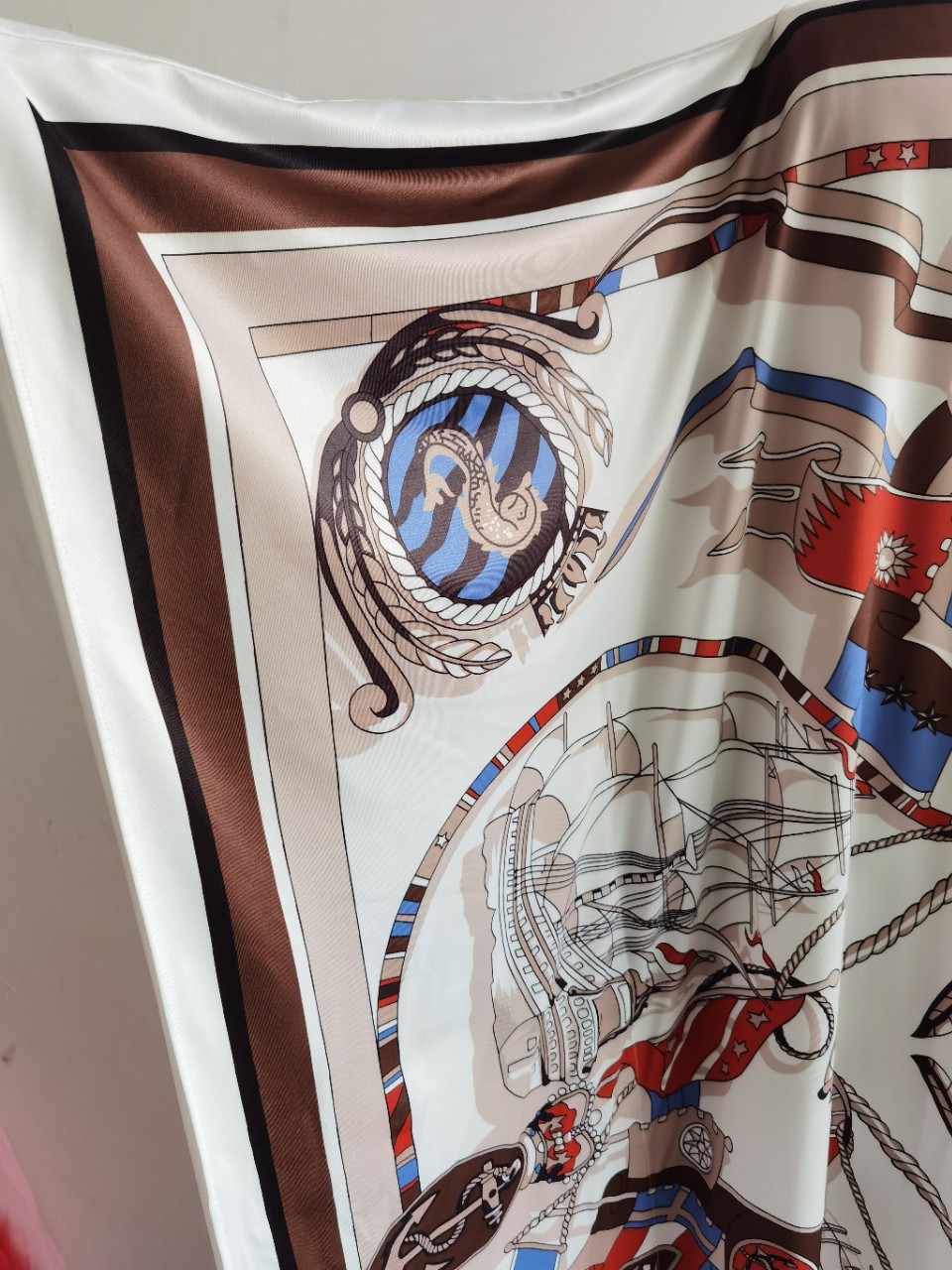 Printed Knitted Silk Dress With Large Sleeves And Loose