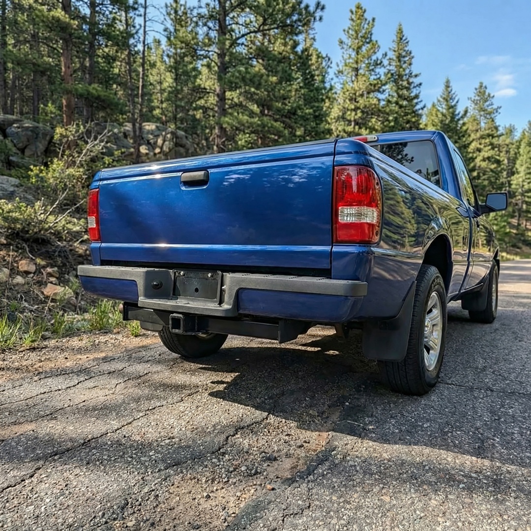 Black Class 3 Tow Trailer Hitch 2 Inch Receiver Compatible With 1983-2011 Ford Ranger  1994-2009 Mazda B2300 B3000 B4000 Pickup — foto 2