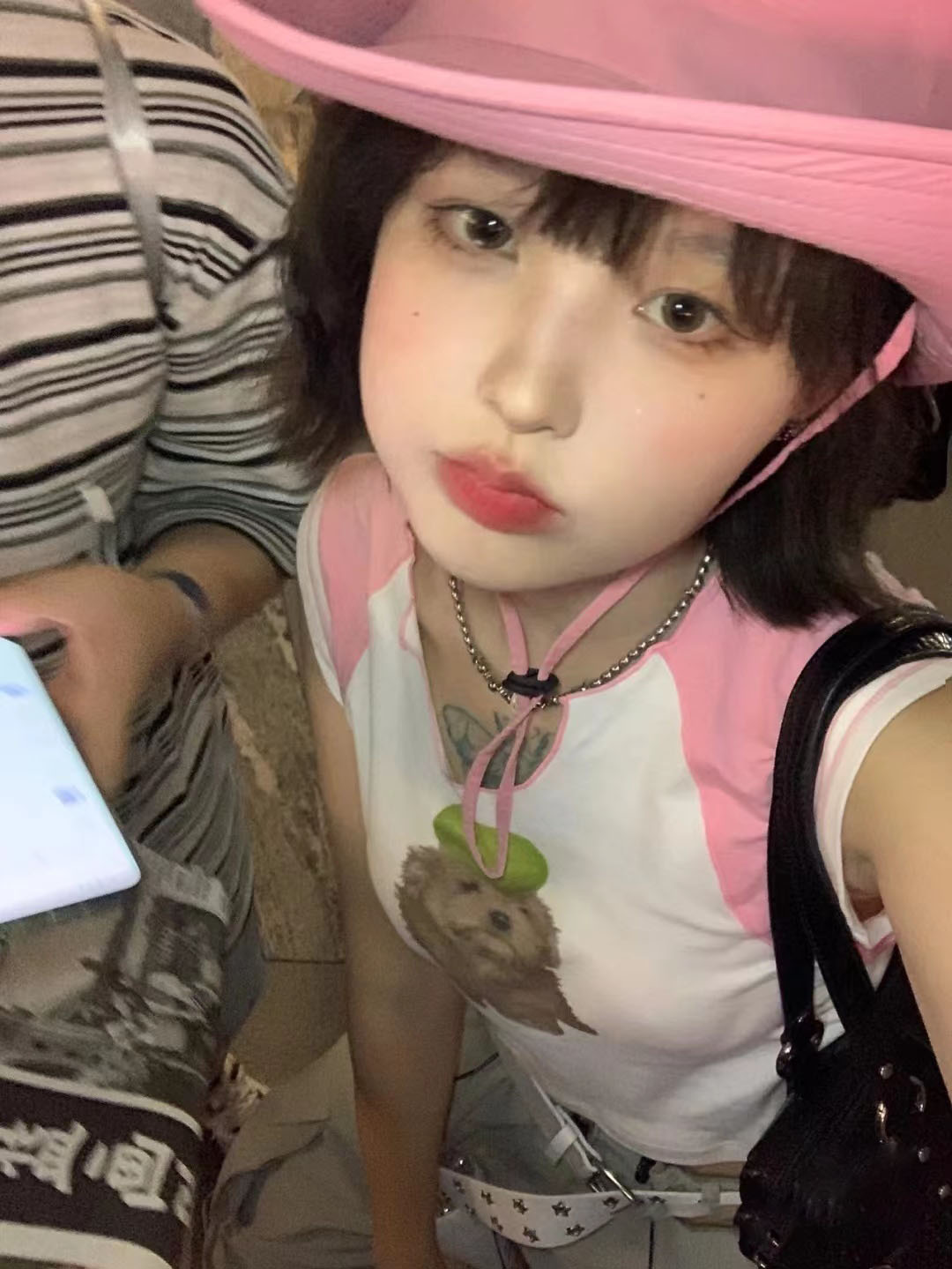 Vintage Dog Print Color Contrast Vest