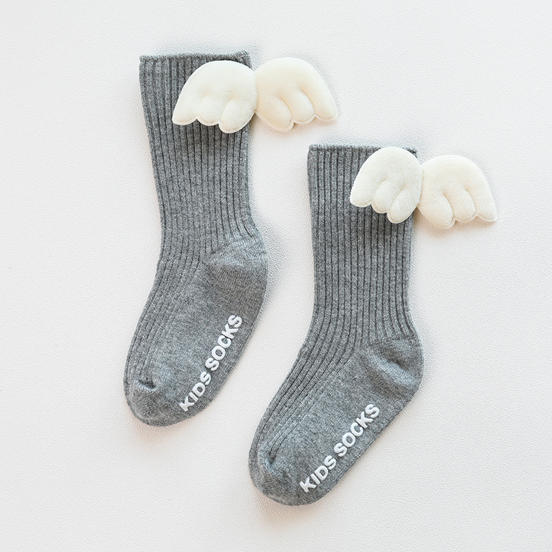 Title 4, Glue non-slip socks for boys and girls