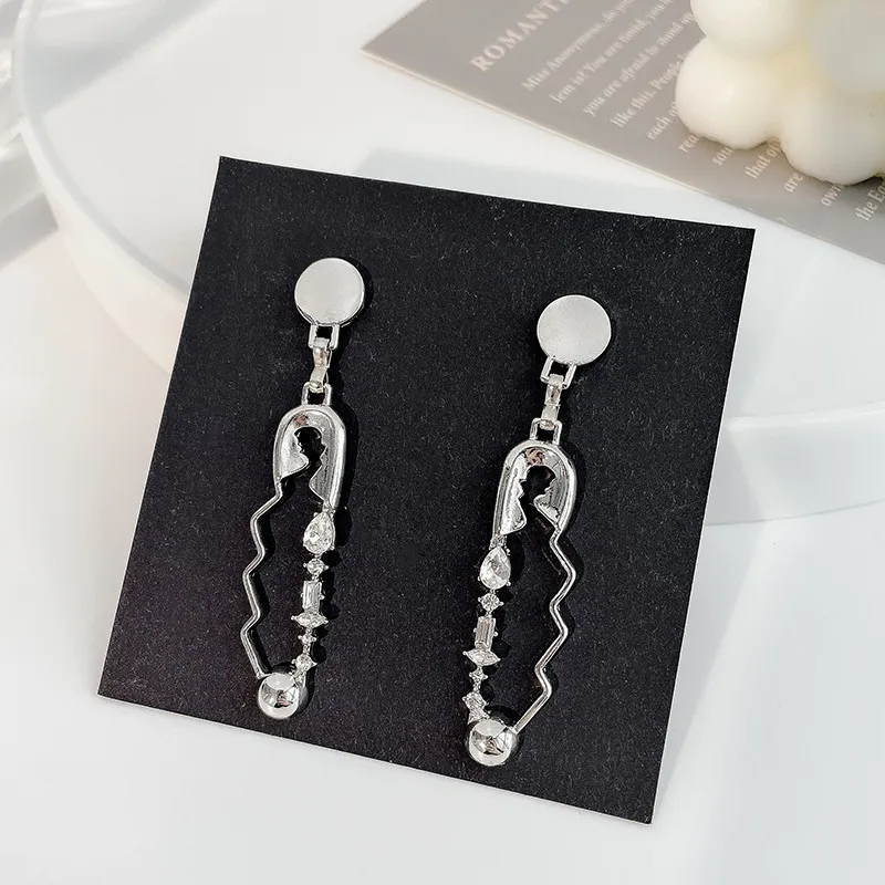 Wave Diamond Clip Fashionable Earrings