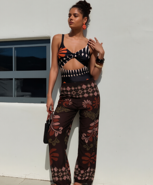 Women's swimsuit set back view sleeveless top wide-leg pants hollow-out detail beach style