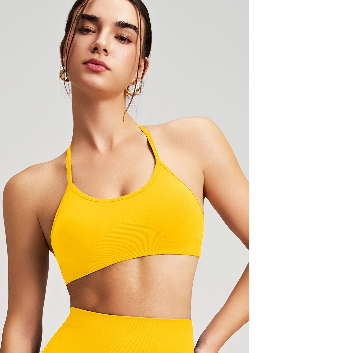 Women's Seamless Thin Strap Cross Back Yoga Outfit Set, Quick-Dry Tight Sports Fitness Bra For Running 3