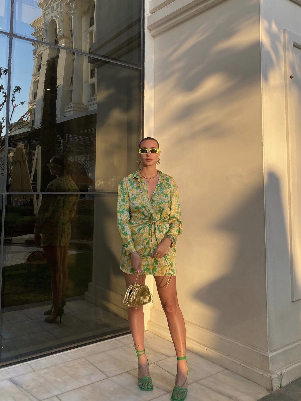 Retro Oil Painting Seaside Holiday Dress Contrast Printing Shirt Pants Suit