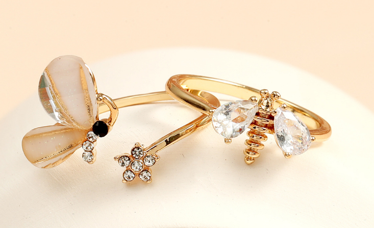 Stud Earrings White Crystal Women's Electroplating Gold