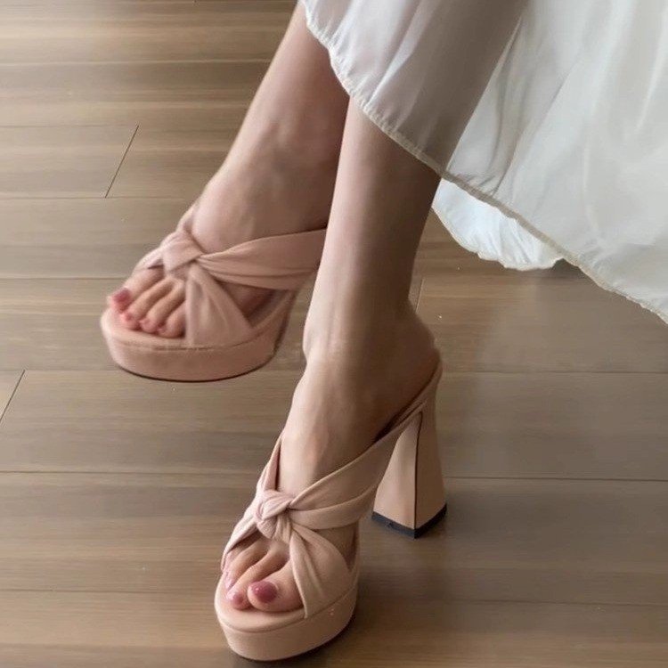 Sexy French Style Thick Heel High-heeled Sandals, Stunning Cooldown