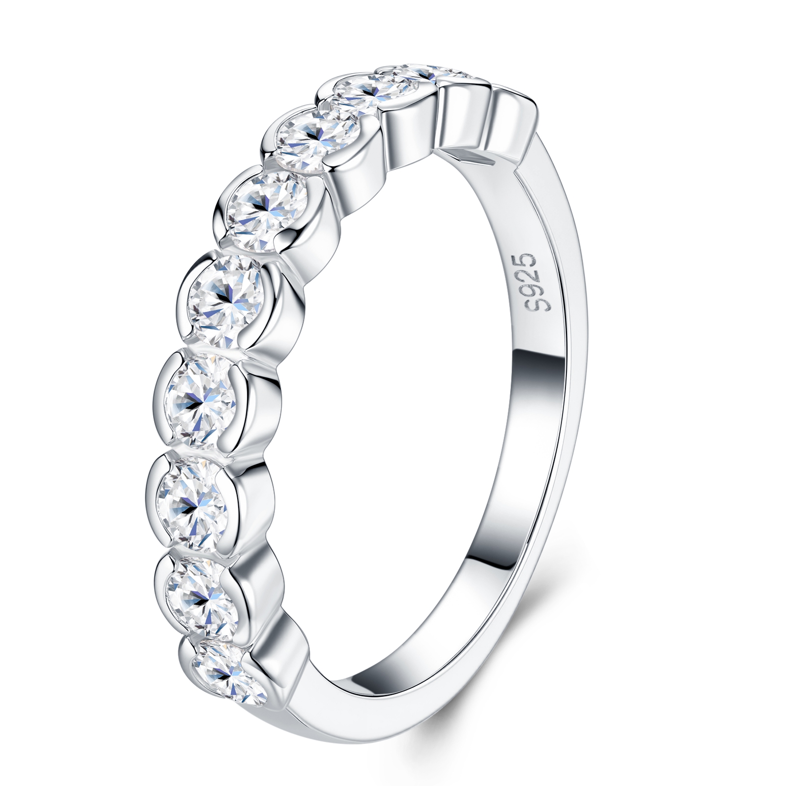 A Luxurious And Fashionable Minimalist Jewelry Ring For Women Featuring A 0.1-carat Top-quality Morganite, Made Of S925 Silver Electroplated With Platinum.