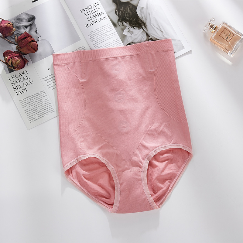 Title 2, Quantum Seamless Briefs Lightning Girdle Chip B...