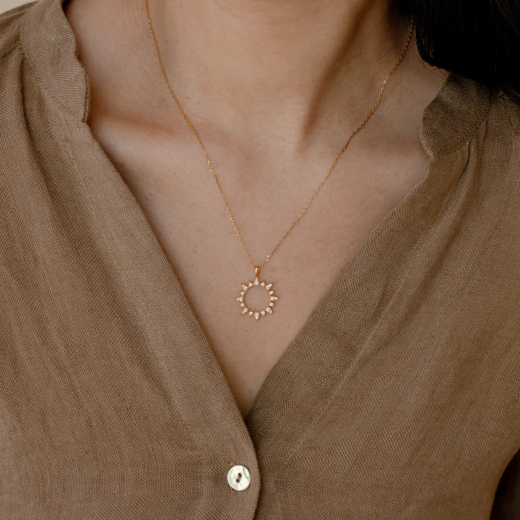Fashion Minimalist Zircon Sun Necklace