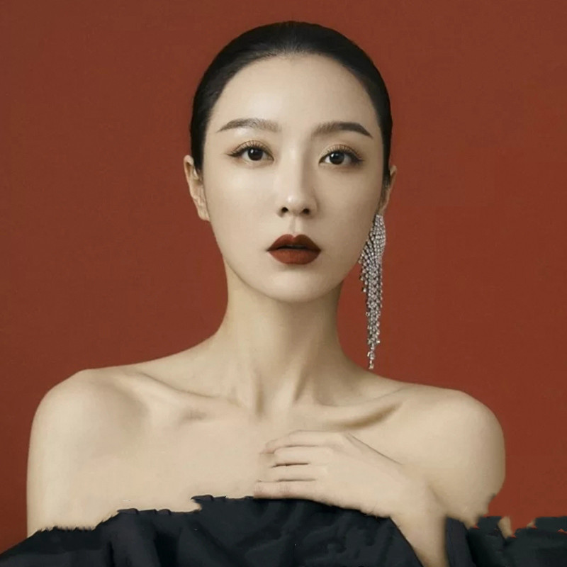 Bridal Style Rhinestone Earrings Super  Long