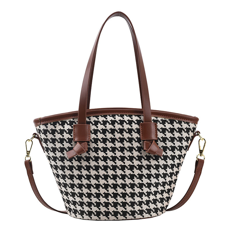 Houndstooth Brown