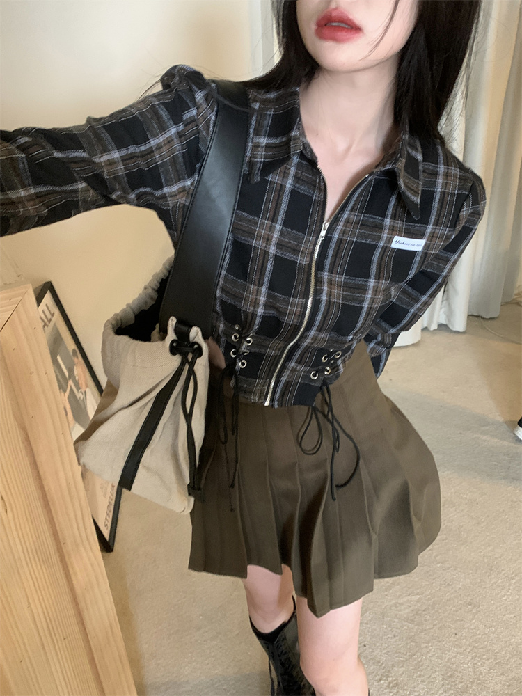 Title 4, Womens Spring Short Hot Girl Plaid Shirt