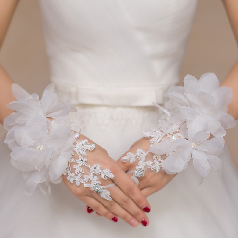 Title 6, Bridal Wedding Red White Short Lace Wedding Gloves