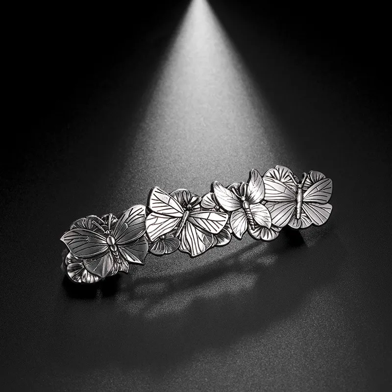 Girl Hair Back Head Scratching Clip