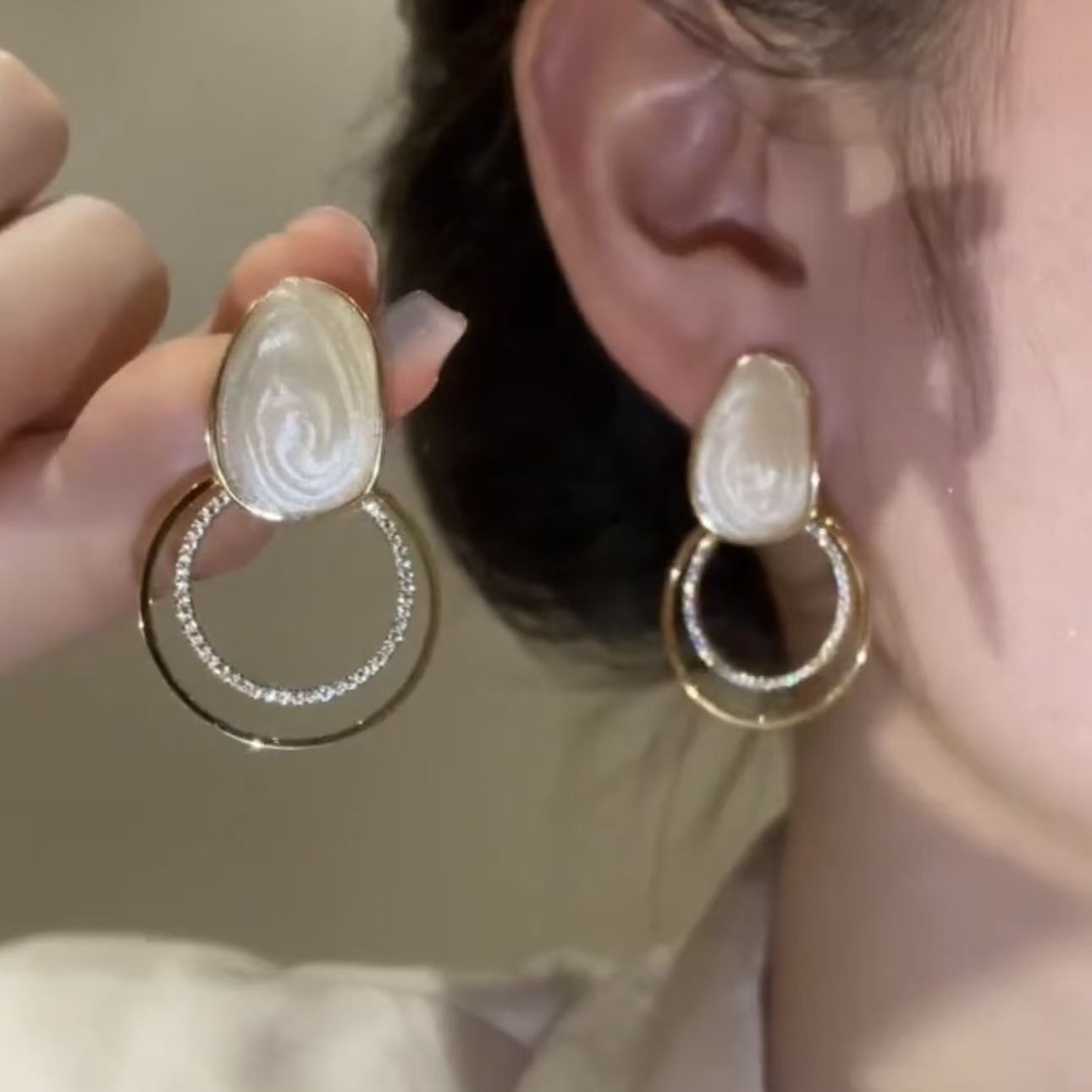 Sparkly Zircon Geometric Loop Drop Earrings
