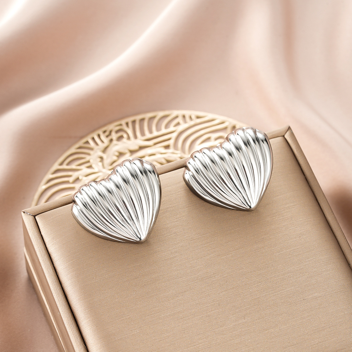 Style 21-1 Pair preview