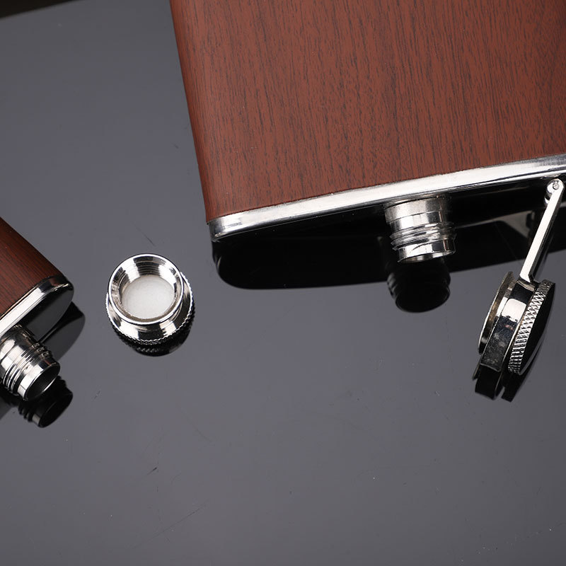 Outdoor stainless steel hip flask wood grain leather suit