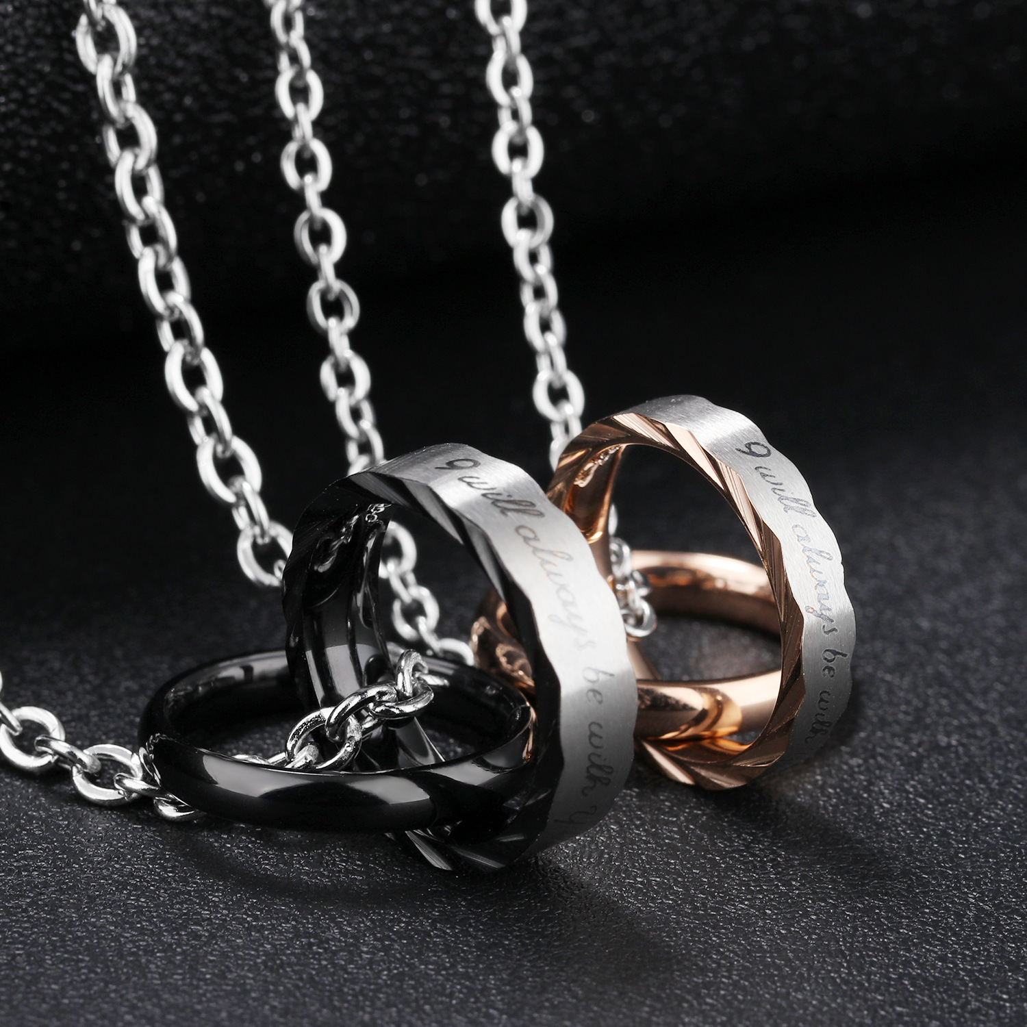 European And American Fashion Double Interlocking Pendant Necklace